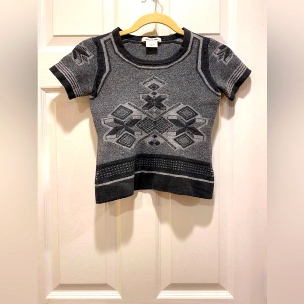 Lacoste shortsleeve sweater, (Unisex for Ages 5-6)